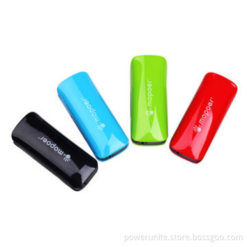 Power Banks, Comes in Fashionable Design with Emergency System for Travels